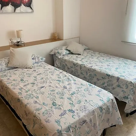 Nova * Τορρεμολίνος